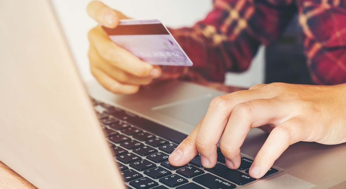Modifications concernant les virements bancaires : Votre banque doit inclure un nouveau service à compter de cette date.