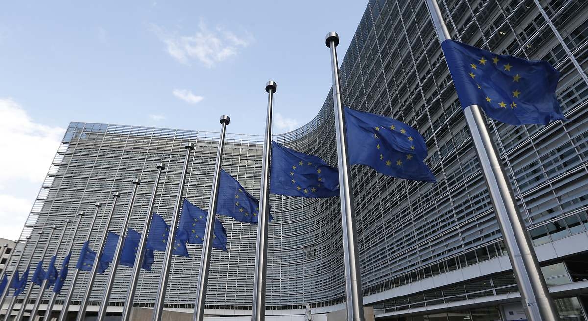 Bruselas amenaza a TikTok con una multa por incumplir la normativa europea sobre anuncios