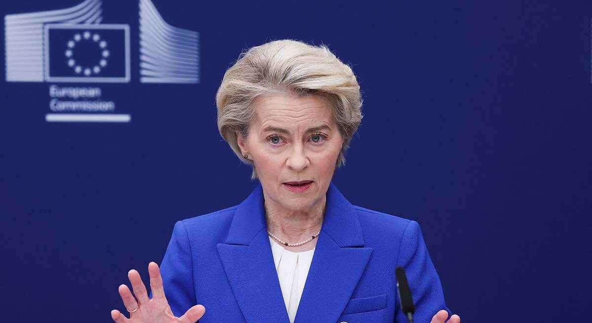 Bruxelles si aspetta che Trump confermi che imporrà dazi del 15% sulle auto europee.