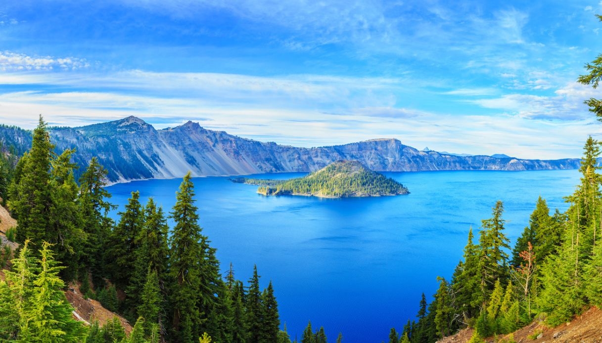 Lago del Cráter, donde la naturaleza cuenta su historia milenaria