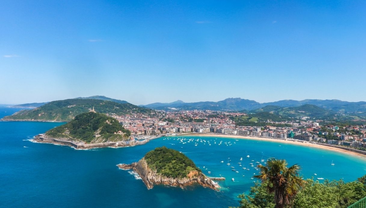 Beaches in Spain for Families, Paradises Where Children Are Welcome