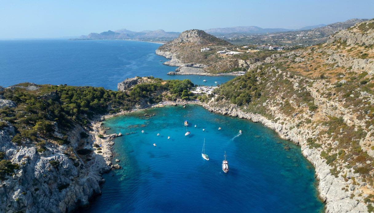 Best Beaches in Rhodes, Greece: A Guide to the Pearls of the Aegean Sea