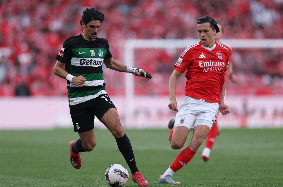 Benfica and Sporting postpone party until the last round