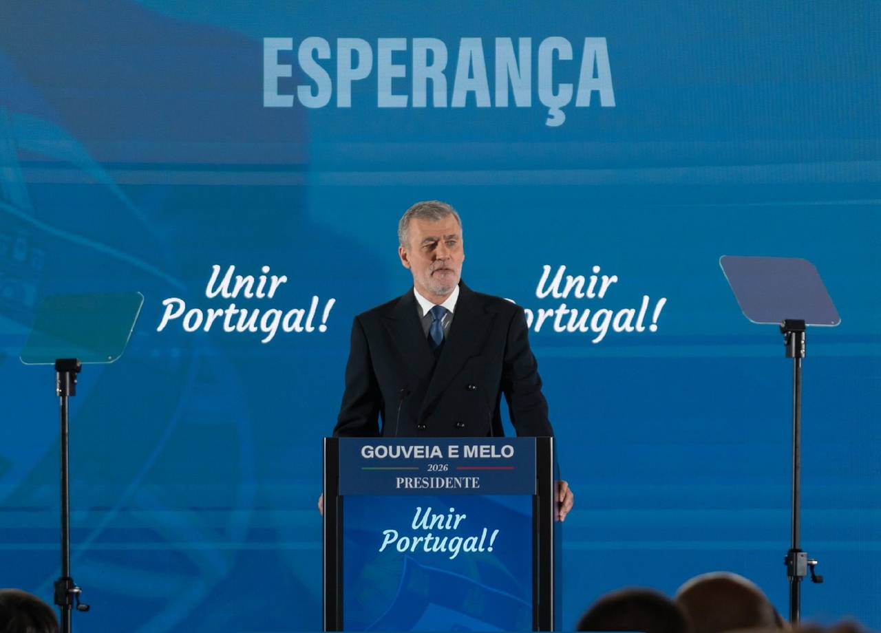 O almirante que quer construir pontes entre patrões e trabalhadores