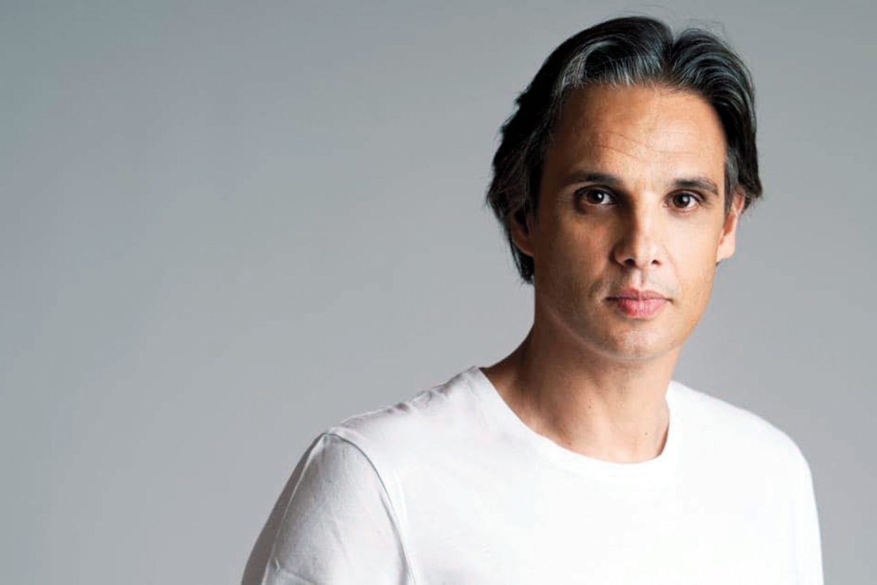 Nuno Gomes blackmailed Mantorras into supporting Noronha Lopes.