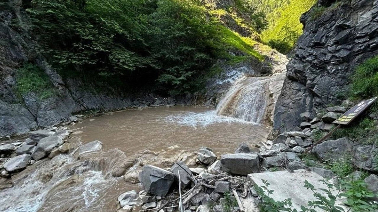 « Vision » a brouillé les eaux du Lac Bleu