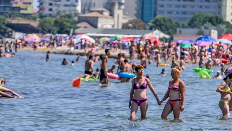 Bacterias Vibrio en Europa: Baño seguro a pesar de los riesgos