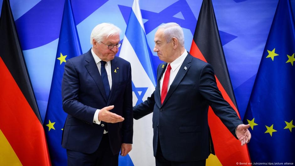 Steinmeier dringt er bij Israël op aan de oorlog in Gaza te beëindigen
