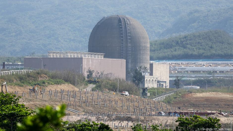Taiwan shuts down last nuclear reactor