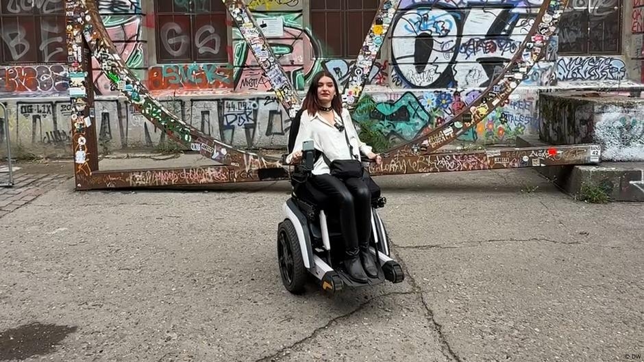 Through Berghain in a wheelchair: How inclusive are the clubs?