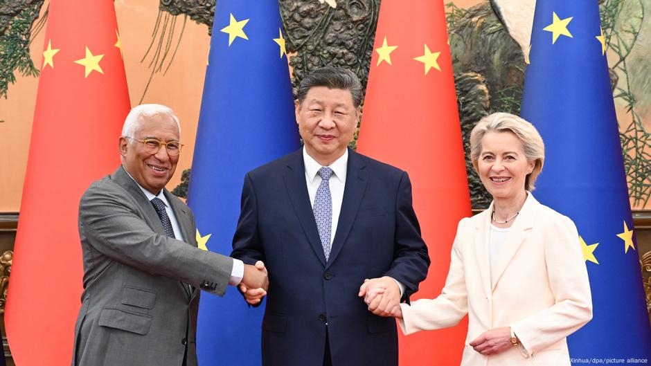 L'UE e la Cina chiedono un riorientamento delle loro relazioni
