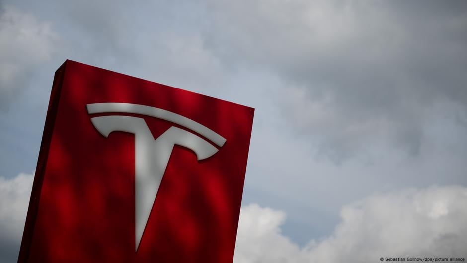 Veredito: Tesla deve pagar milhões por acidente com piloto automático
