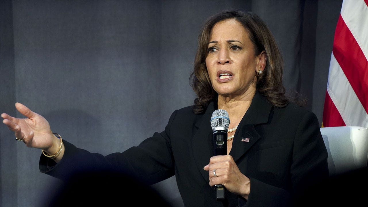 Kamala Harris ataca duramente a Trump en su primer discurso desde que dejó el cargo: "Caos absoluto"