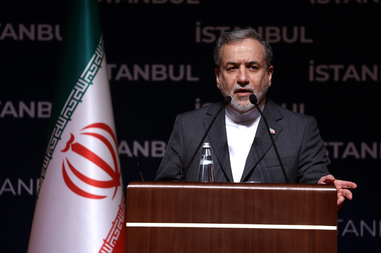 Ministro de relaciones exteriores de Irán acusa a Estados Unidos de traicionar diplomacia