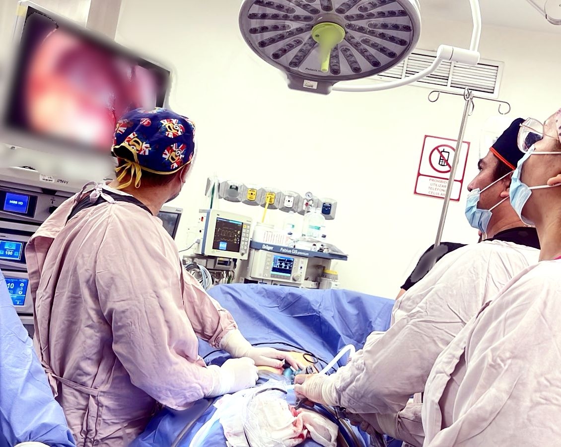 Geavanceerde laparoscopische chirurgie uitgevoerd in het Nuevo de Gómez Palacio-ziekenhuis
