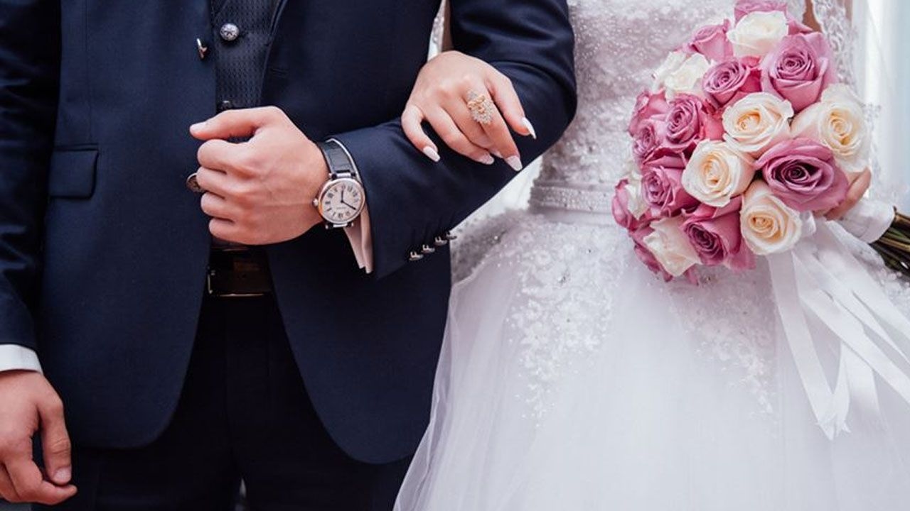 19 empresas más ofrecen apoyo económico a jóvenes que se casan