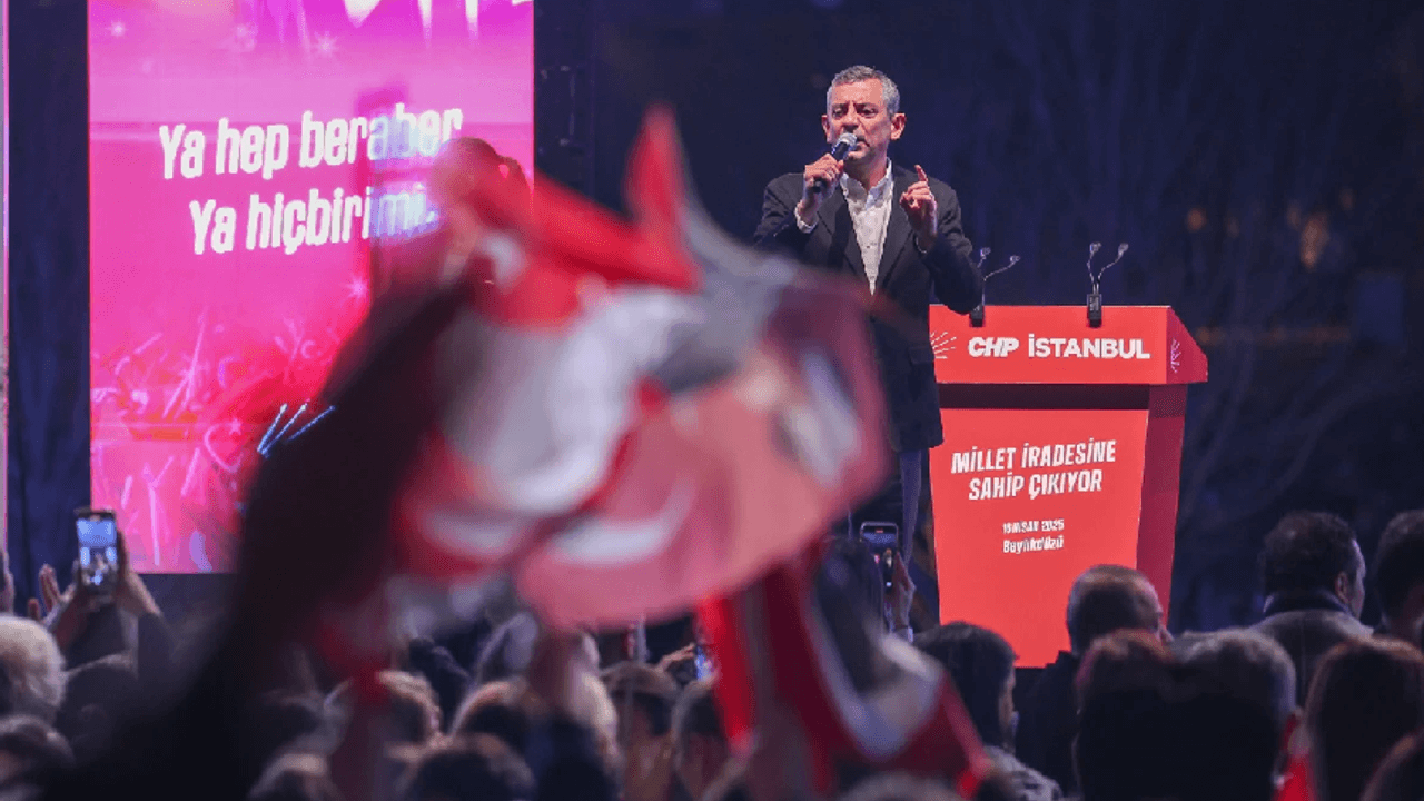 Объявлен новый адрес митинга CHP
