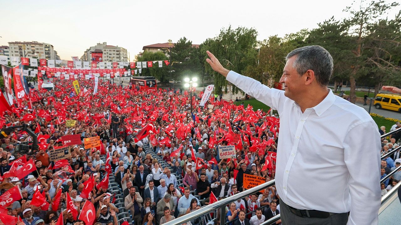 Fatih Altaylı: Özgür Özel is preparing a surprise