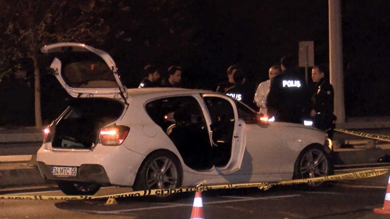 Um incidente digno de um filme de ação em Istambul! Ele ignorou o aviso de "pare" e fugiu, batendo em viaturas policiais.