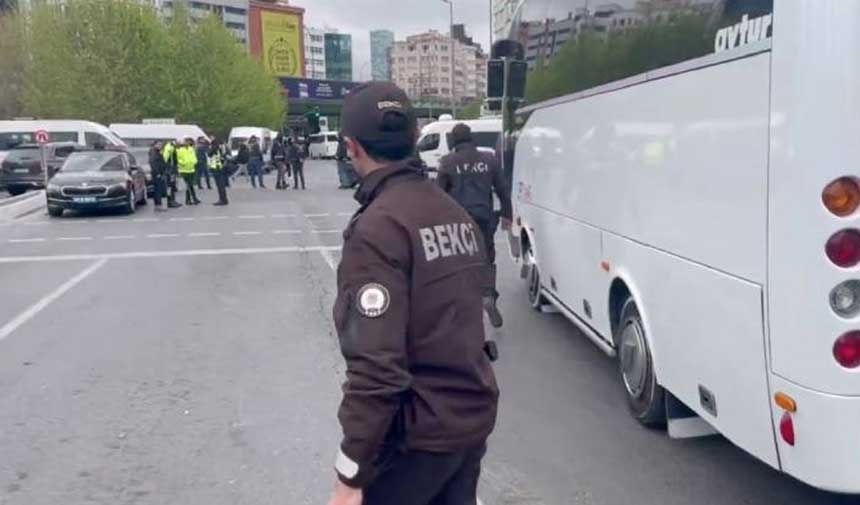 Mahmut Tanal du CHP l'a filmé ! Des gardiens à la barricade de la police