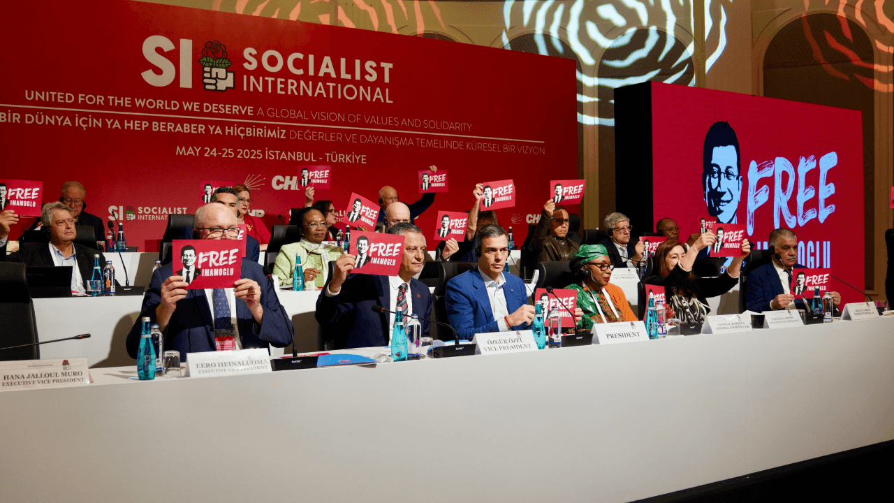 İmamoğlu-Entscheidung im Rat der Sozialistischen Internationale!