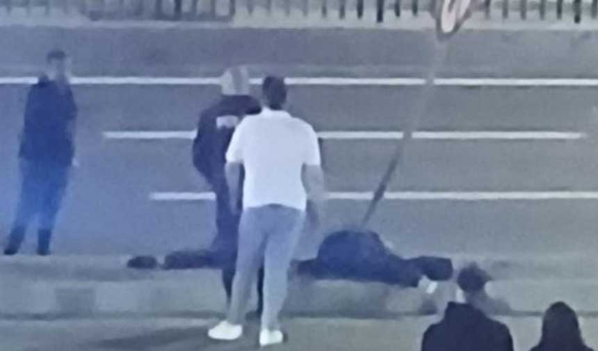 Wjechali w znak drogowy i zginęli tragicznie