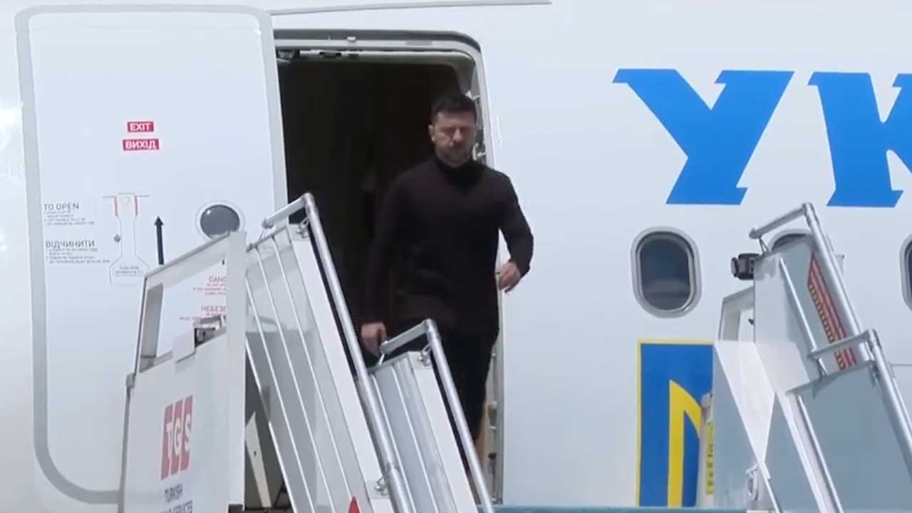 All eyes on Russia-Ukraine summit! Zelensky in Ankara