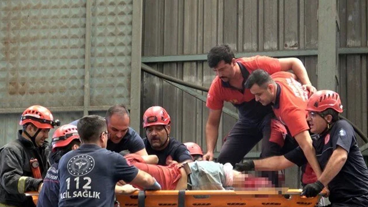 Plastik kırım makinesine düşen işçinin bacakları koptu!