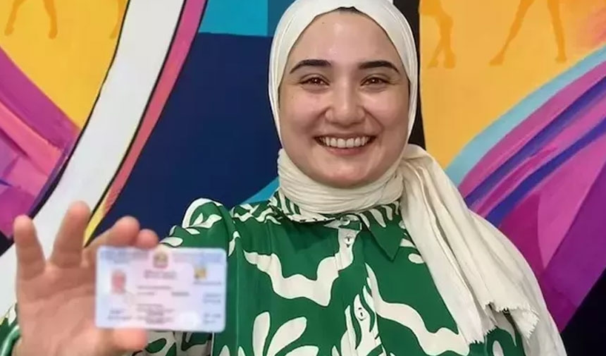 Gli Emirati Arabi Uniti concederanno un visto d'oro di 10 anni agli influencer