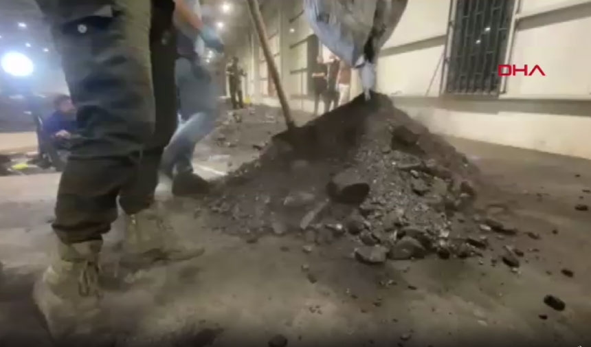 Grande operação na alfândega! 1 tonelada e 870 quilos de drogas impregnadas com carvão são apreendidas