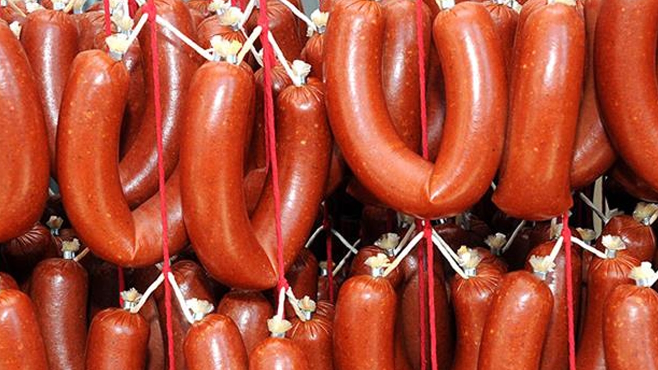 These three sausage brands are threatening your health! They're feeding people donkey meat.