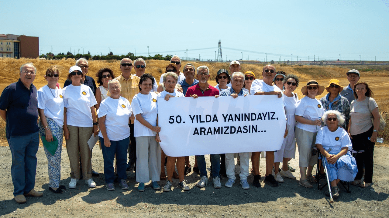 Camarades de classe réunis à Silivri pour Osman Kavala ! « Osman n'est pas seul en isolement »