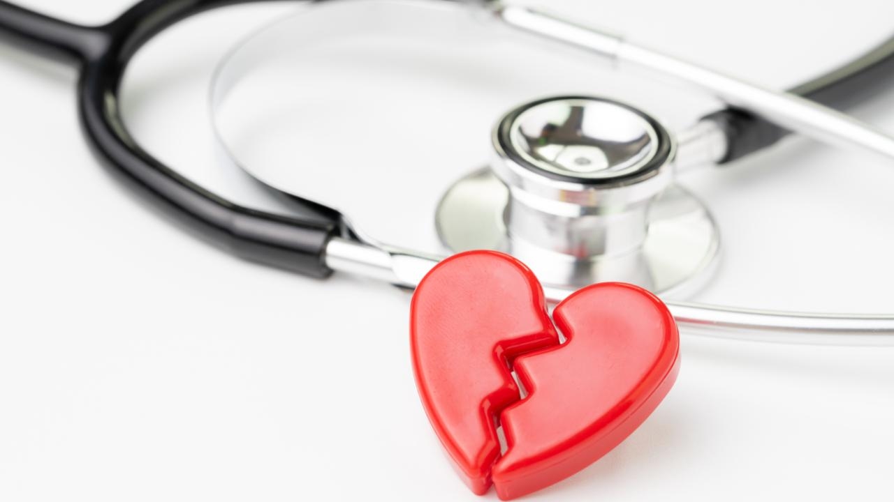 ¿Cómo se produce el síndrome del corazón roto?