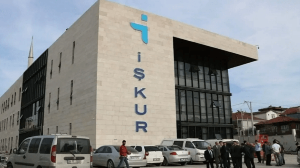 İŞKUR, yılın ilk yarısında 759 binden fazla kişinin işe yerleşmesine aracılık etti