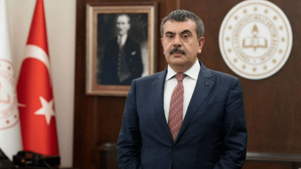Lise eğitiminin 2 yıla indirileceği iddialarına yanıt