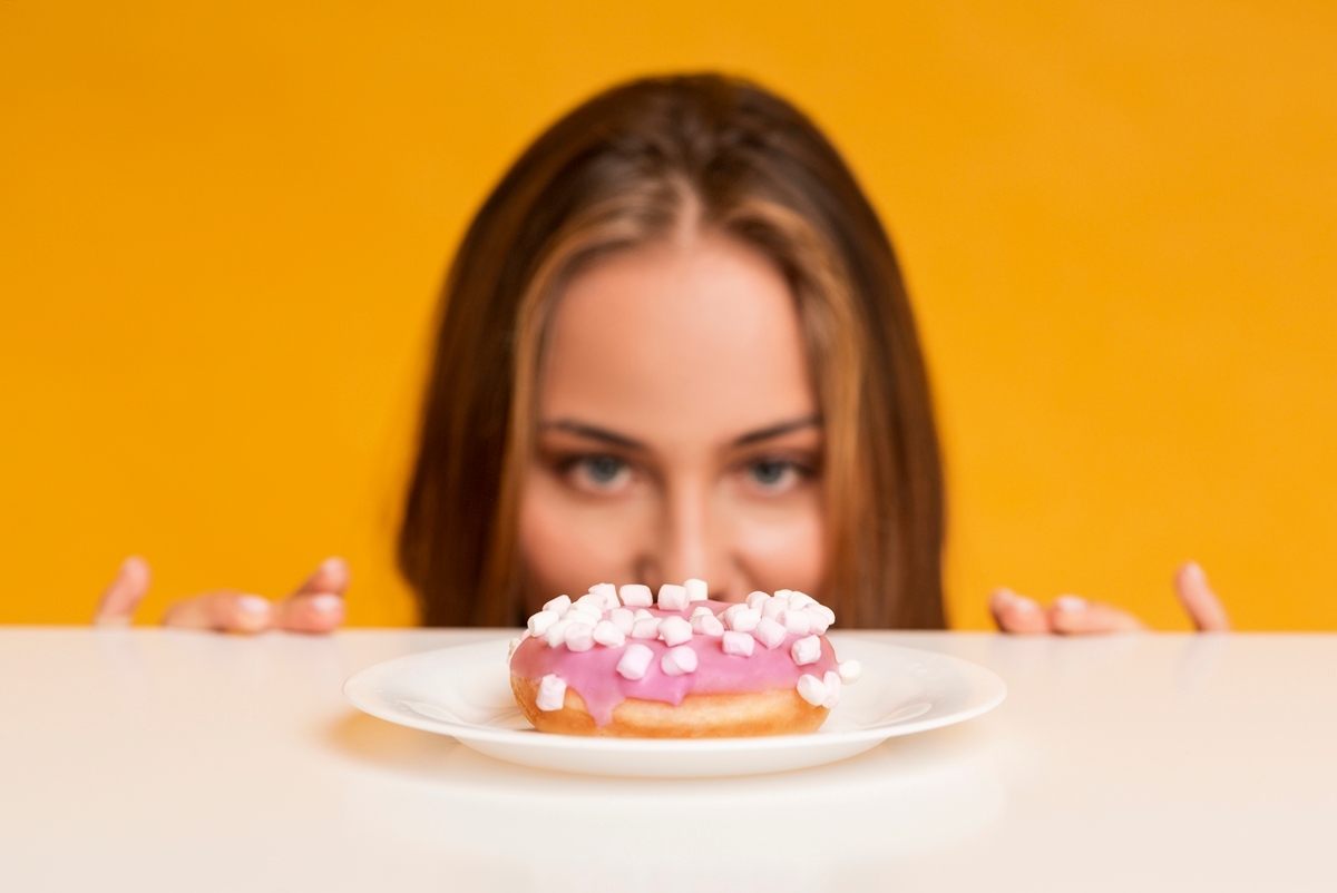 Leer hoe je je trek in zoetigheid na de lunch kunt verminderen