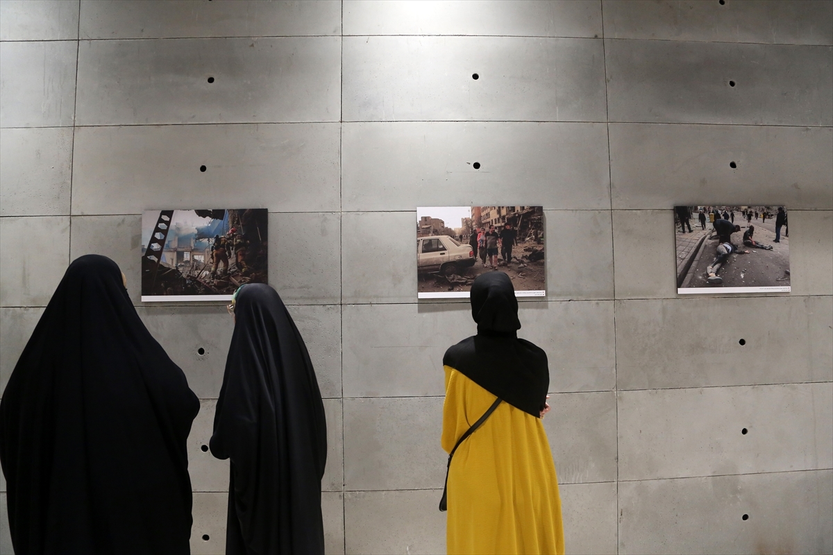 Tahran’da, ABD-İsrail saldırılarına ilişkin fotoğraf sergisi açıldı