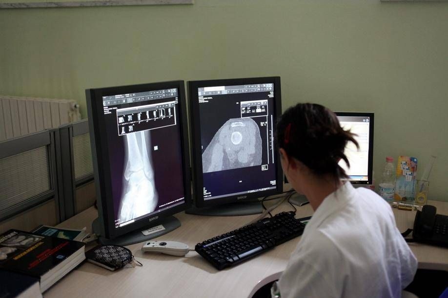 Uno de cada cuatro italianos tiene más de 65 años, Sirm: "Prevención personalizada con radiología geriátrica"