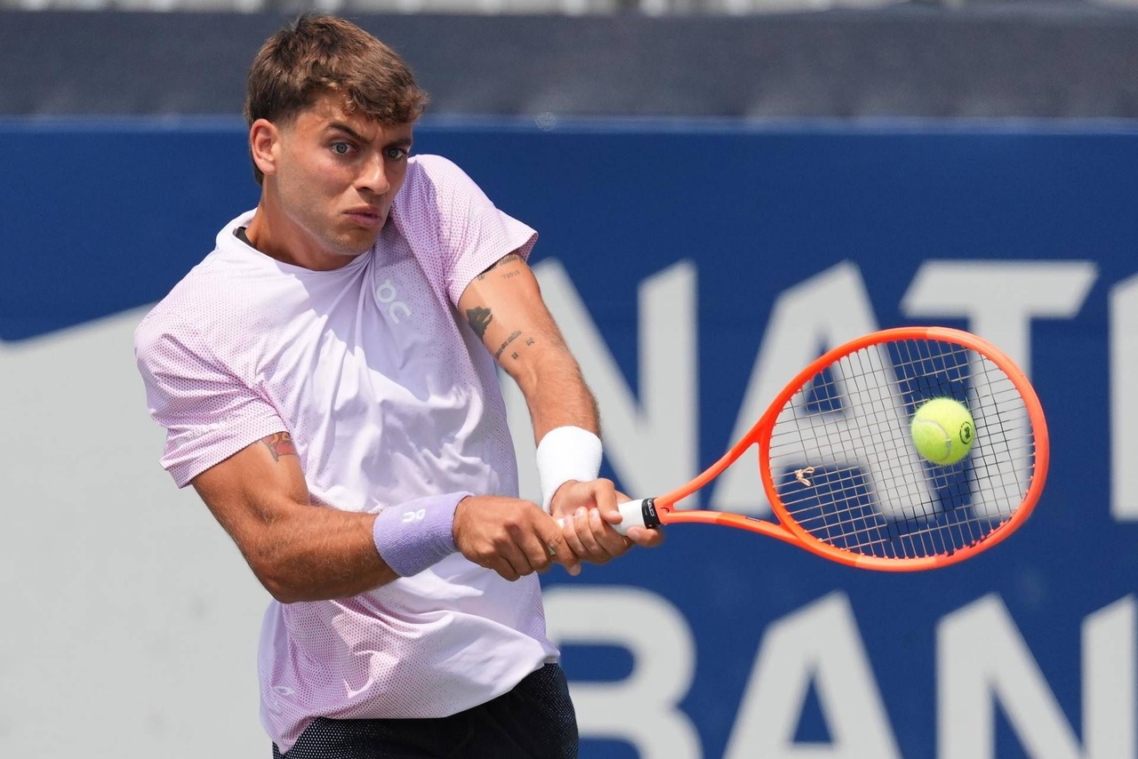 US Open, Cobolli gewinnt knapp das Derby gegen Passaro. Auch Bellucci kommt weiter.