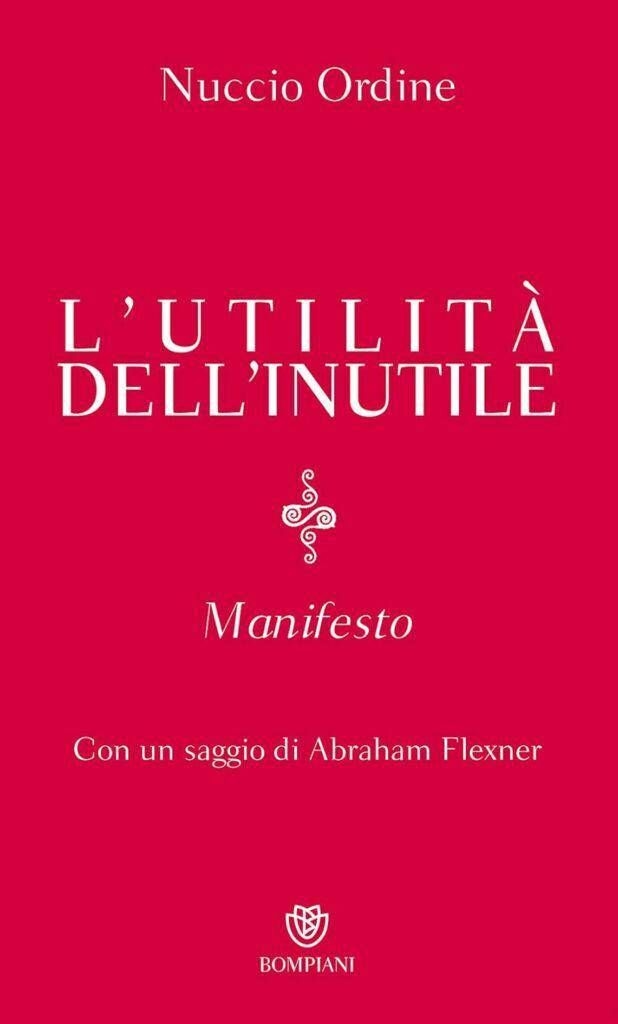 El tema de lo superfluo en la exposición 'La utilidad de lo inútil', inspirada en Nuccio Ordine, filósofo e historiador literario