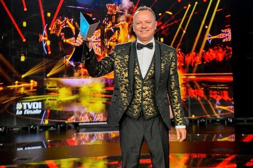 Джиджи Д'Алессио переходит на Canale 5 и покидает The Voice. Вот что он сделает. Предварительный просмотр