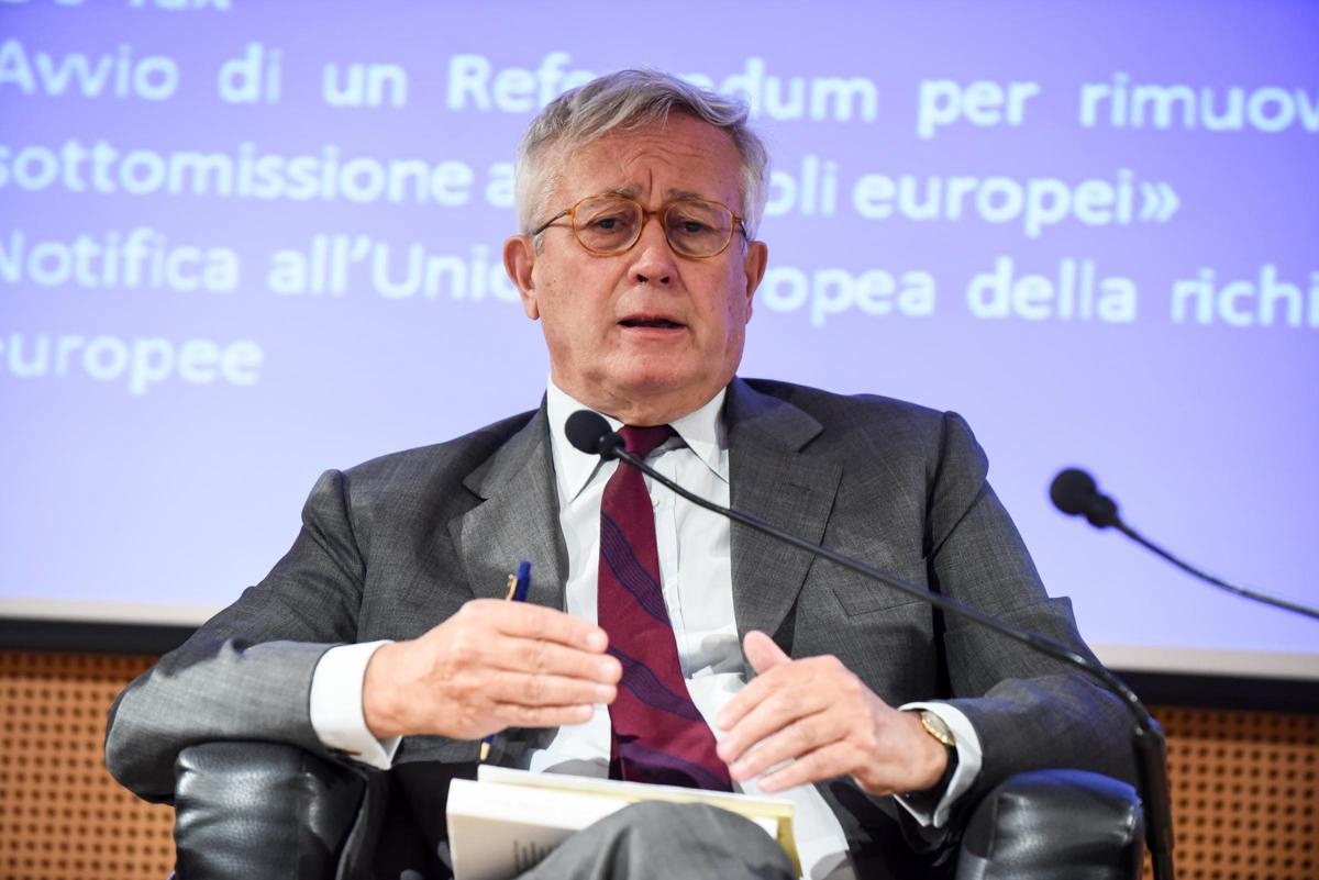 Tremonti: "Trump's letter is misguided, the EU is too submissive. React to tariffs on internet taxation."