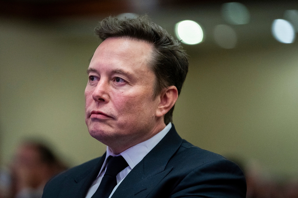 Elon Musk pierde su toque mágico, X huye, las matriculaciones de Tesla se desploman Los números hablan por sí solos