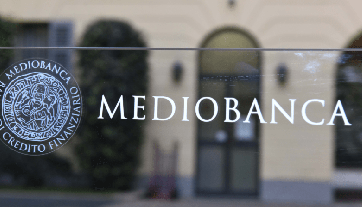 Mediobanca dissolve o seu acordo de consulta de acionistas. Começa a era Monte Paschi.