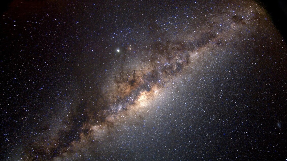 The Milky Way may be in a huge bubble of vacuum