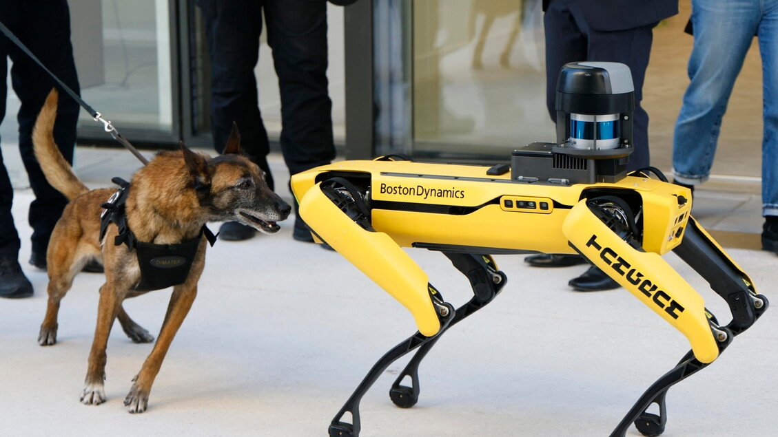 O Observatório de Robótica do Politécnico de Milão está em construção.