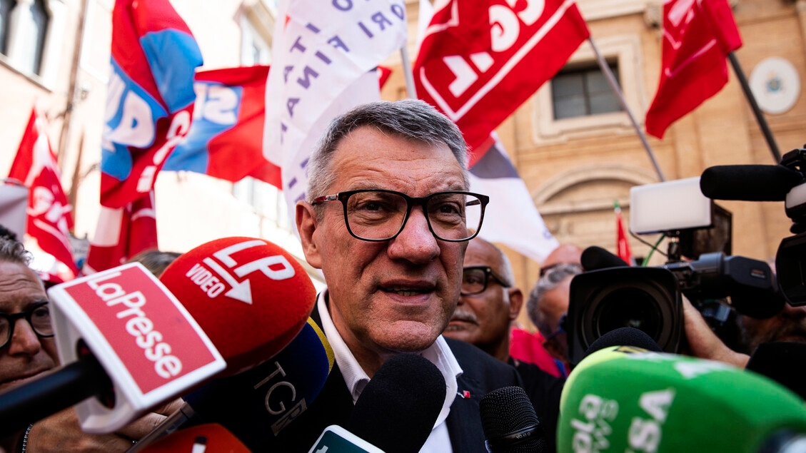 A CGIL anuncia uma greve geral para 12 de dezembro. Landini: "Esta é uma medida equivocada; não aumentará os salários."
