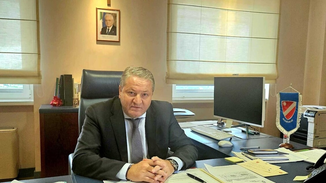 Roberti, Gesundheitskommissare kommunizieren nicht mit der Region