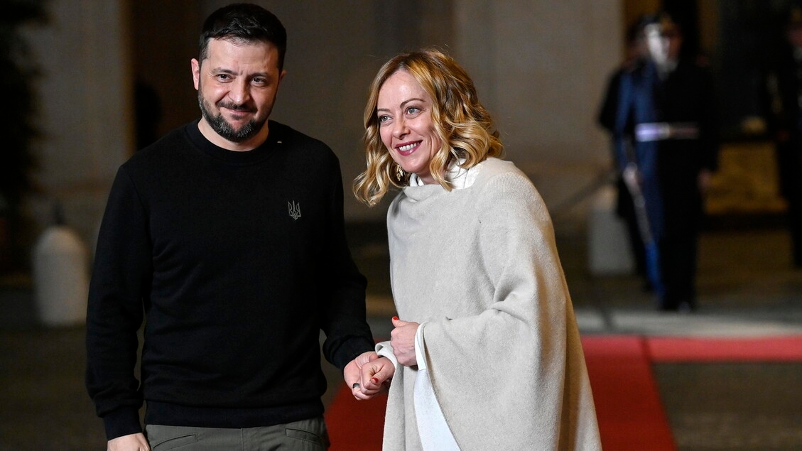 P. Chigi, Gönüllüler adına Kiev olmadan karar yok