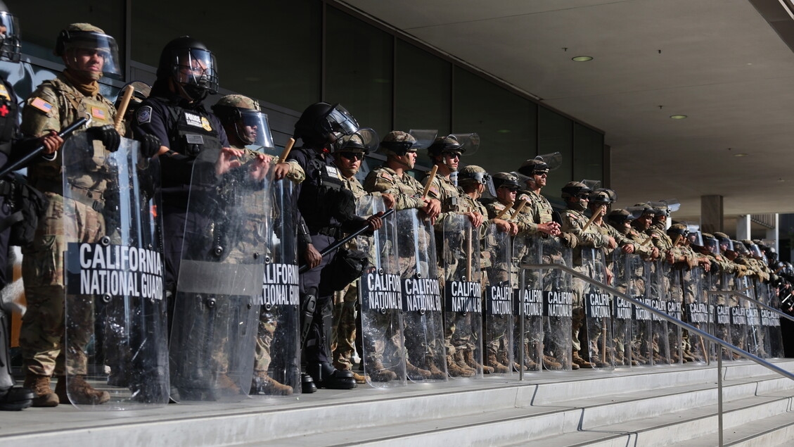 Según informes, el Pentágono está planeando desplegar sus fuerzas militares en Chicago.